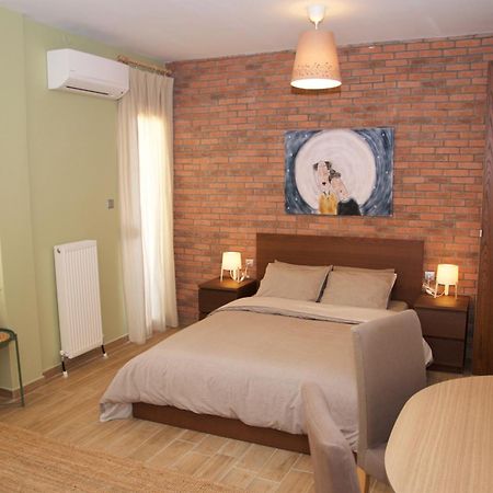 Super Cute & Cozy Mini Studios In City Center Tesalonika Bagian luar foto
