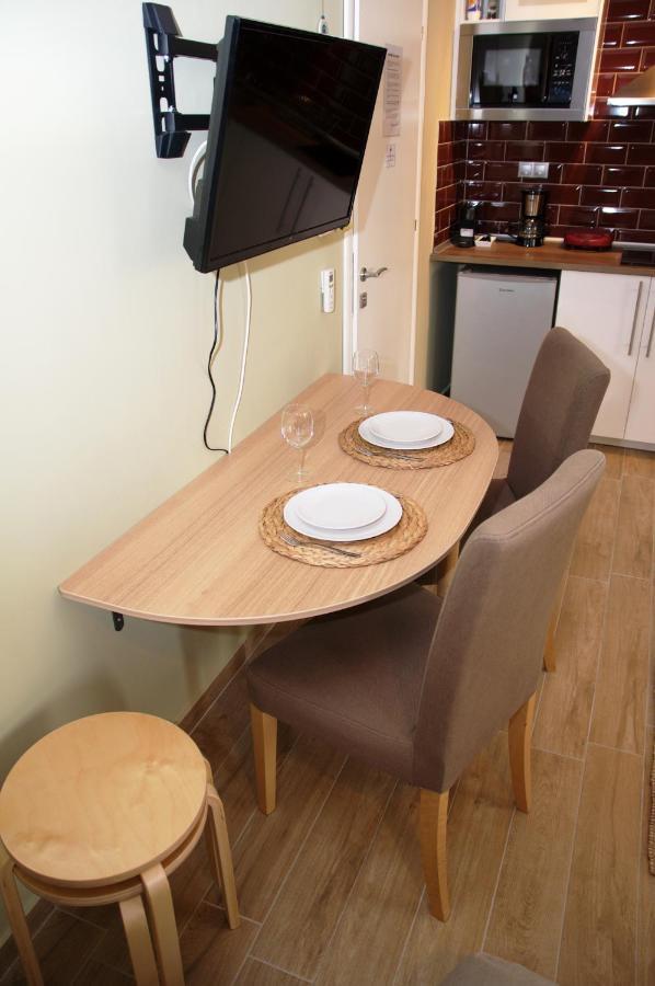 Super Cute & Cozy Mini Studios In City Center Tesalonika Bagian luar foto