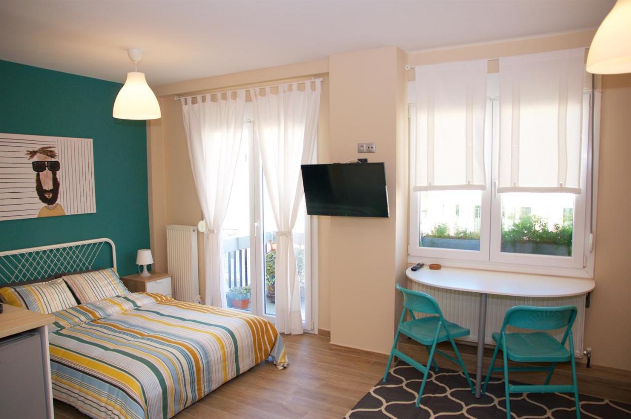 Super Cute & Cozy Mini Studios In City Center Tesalonika Bagian luar foto