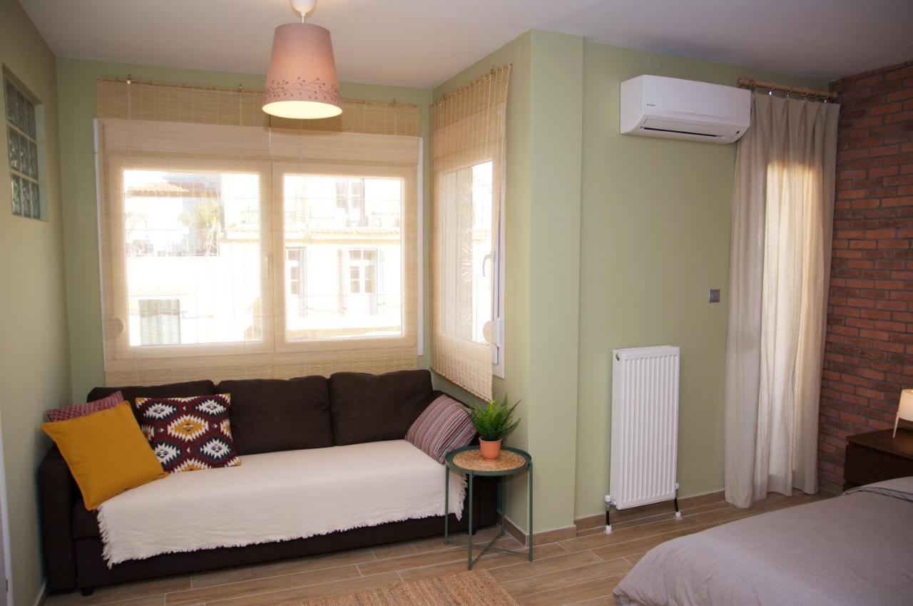 Super Cute & Cozy Mini Studios In City Center Tesalonika Bagian luar foto