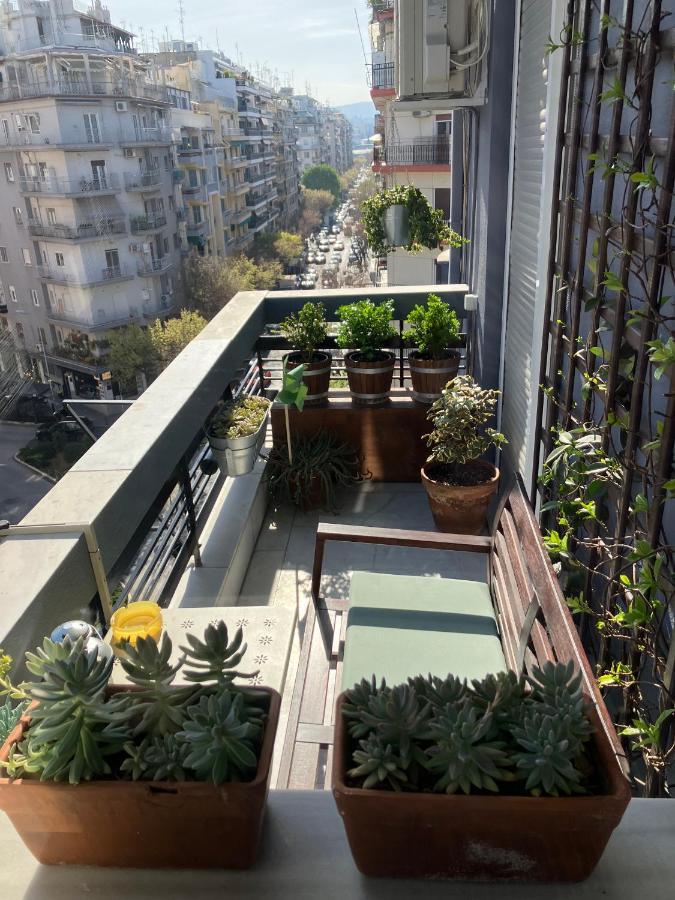 Super Cute & Cozy Mini Studios In City Center Tesalonika Bagian luar foto